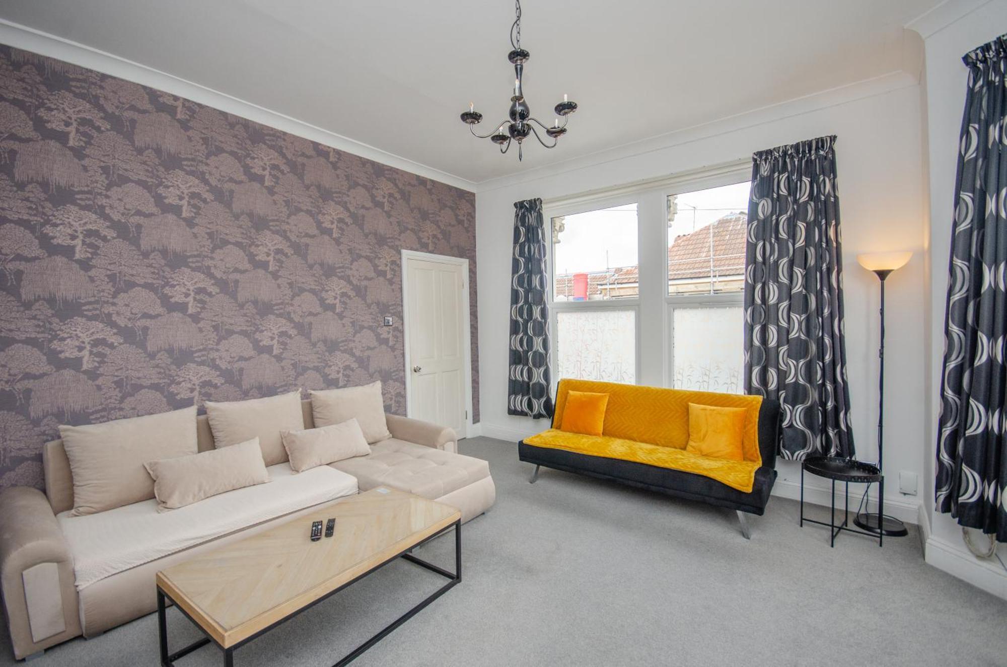Stylish 91Sqm Victoria 2 Bedroom Apartment บริสตอล ภายนอก รูปภาพ
